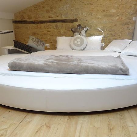 קסטלנו-לה-שאפל Au Pied Du Chateau - 5 A 11 Personnes - Baignade-Canoe-Piste Cyclable A 100 M חדר תמונה