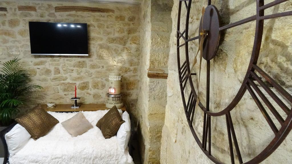 קסטלנו-לה-שאפל Au Pied Du Chateau - 5 A 11 Personnes - Baignade-Canoe-Piste Cyclable A 100 M מראה חיצוני תמונה